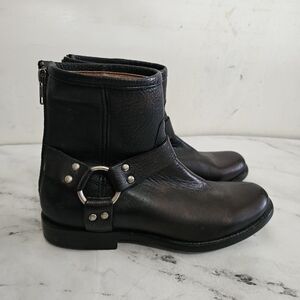 Frye Phillip Harness Short Black Leather Ankle Boots 5.5 NEW